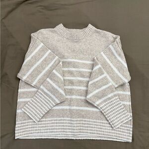 American Eagle Outfitters Beige and White Striped Women's Sweater S